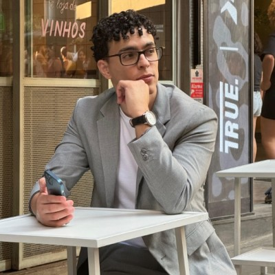 Thiago Português
